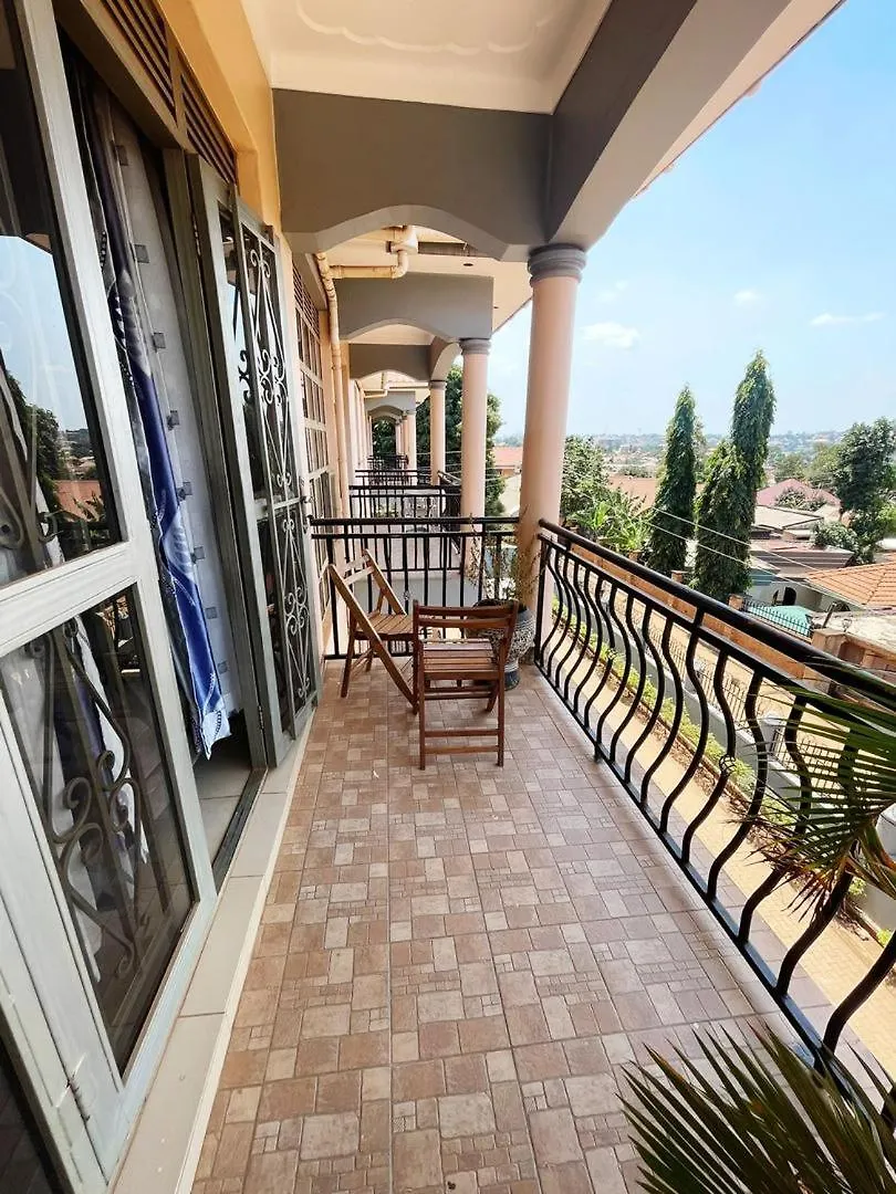 Skyline Apartments Καμπάλα 0*,